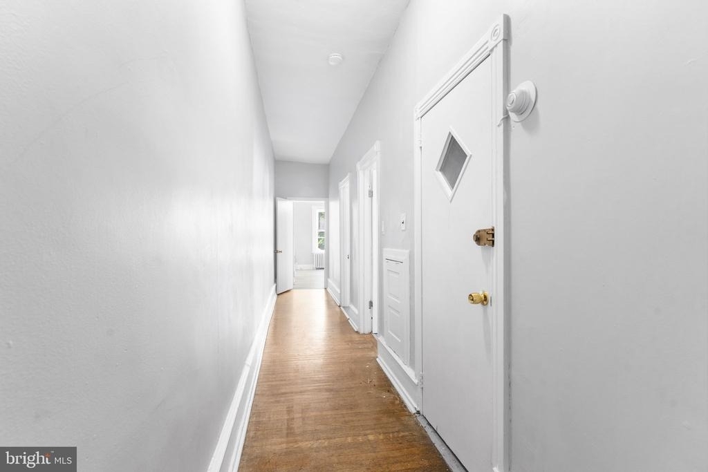 246 W Abbottsford Avenue - Photo 18