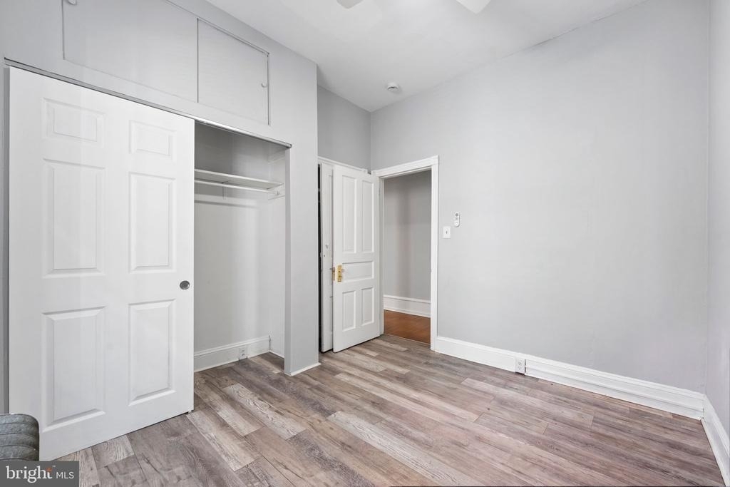 246 W Abbottsford Avenue - Photo 23