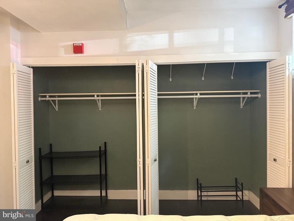 2200 Pine Street - Photo 18
