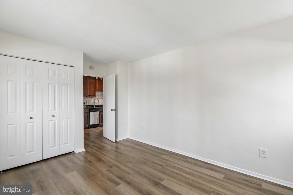 2101 Chestnut Street - Photo 14