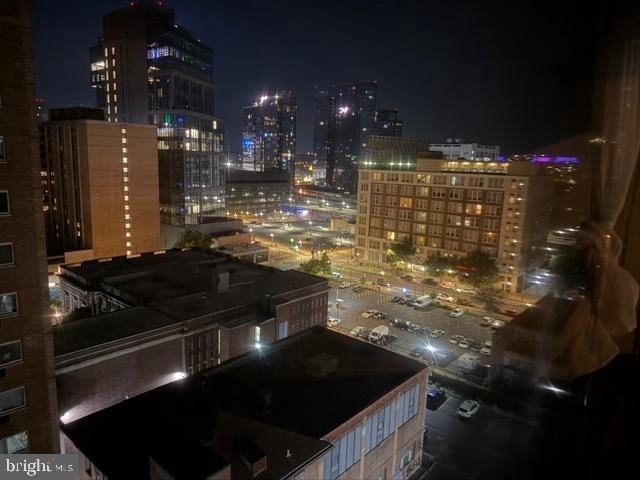 2101 Chestnut Street - Photo 2