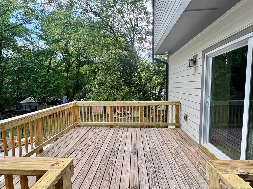 307 E East End Avenue - Photo 9