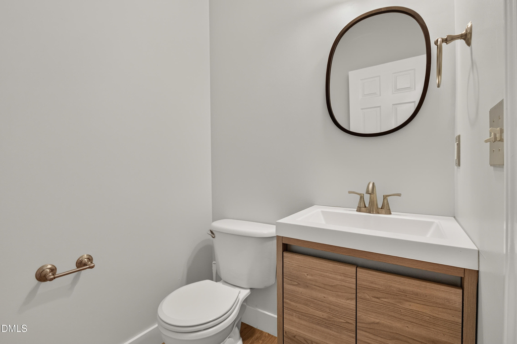 3013 Englefield Drive - Photo 15