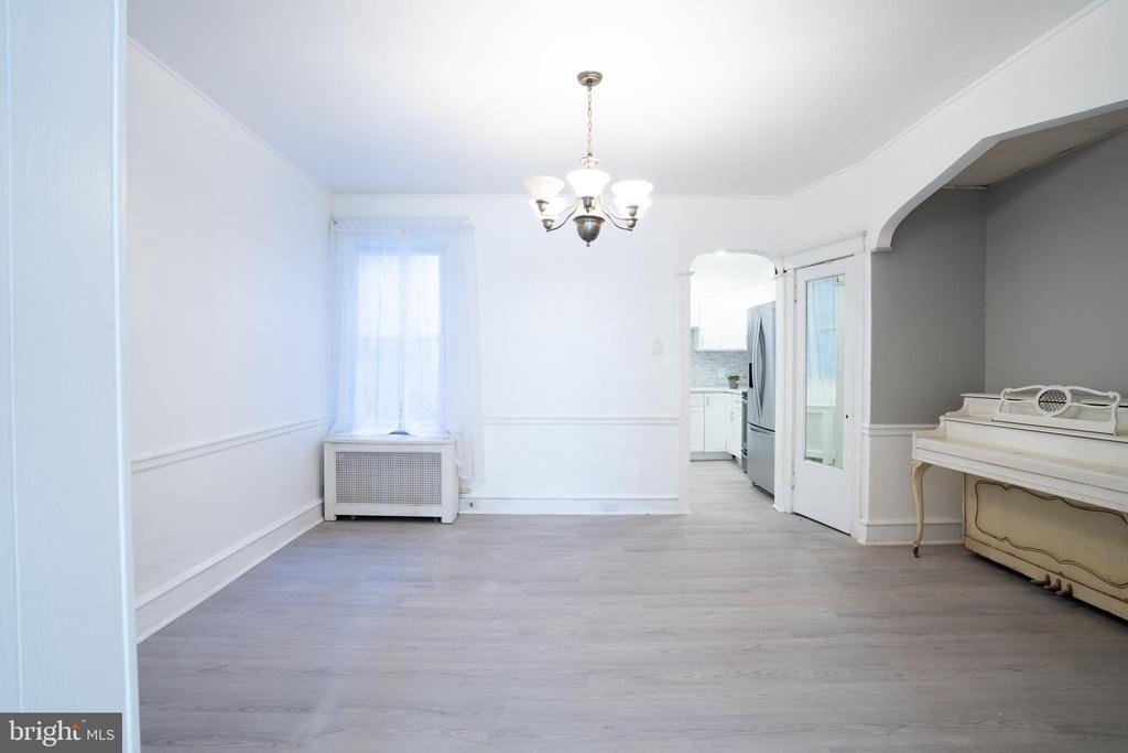 241 S St Bernard Street - Photo 4