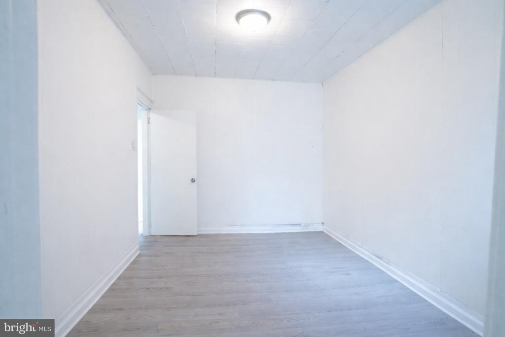 241 S St Bernard Street - Photo 14