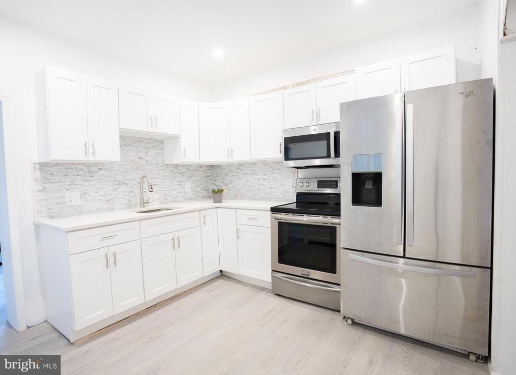 241 S St Bernard Street - Photo 0