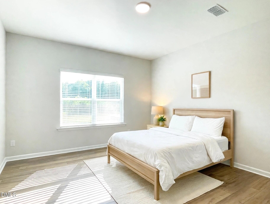 1605 Immagene Way - Photo 15