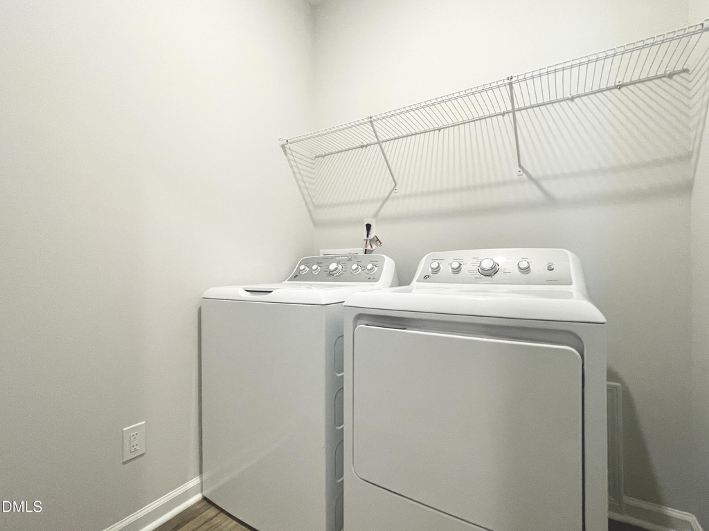 1605 Immagene Way - Photo 13