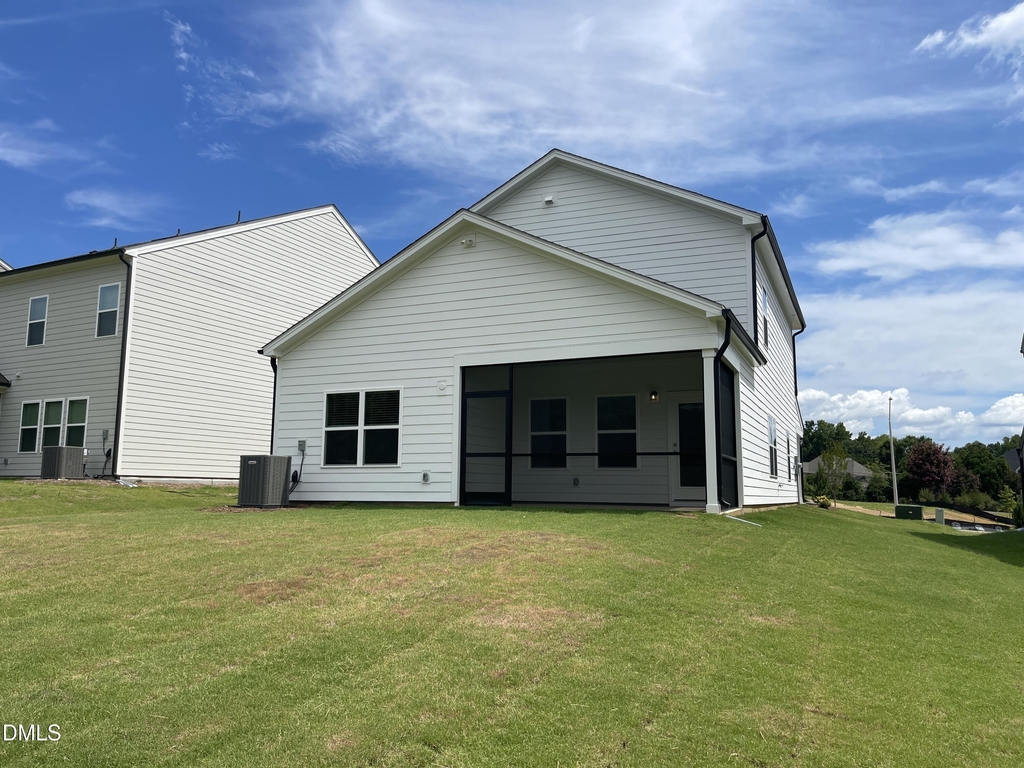 1605 Immagene Way - Photo 35