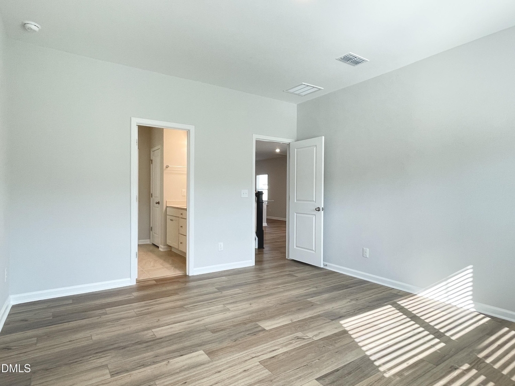1605 Immagene Way - Photo 16