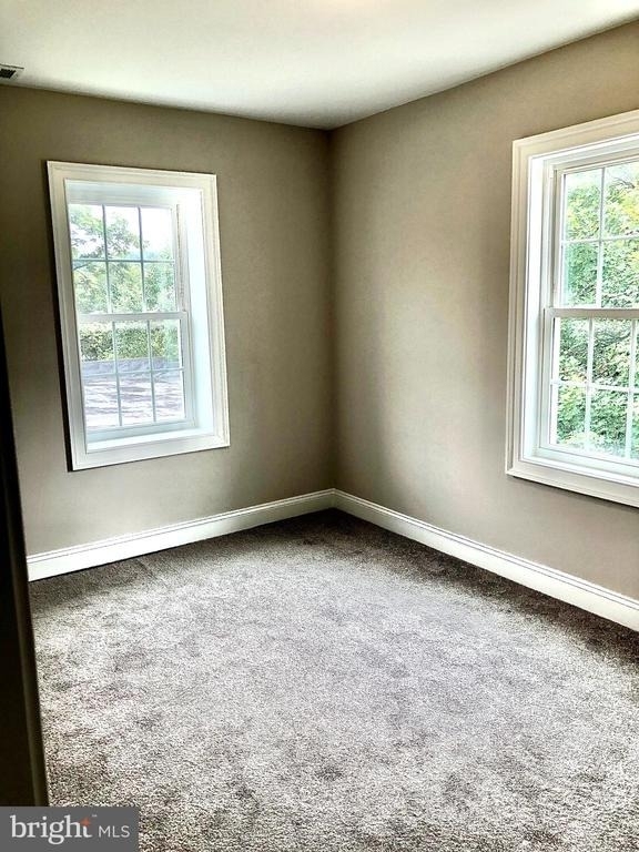 927 Spring Mill Avenue - Photo 13
