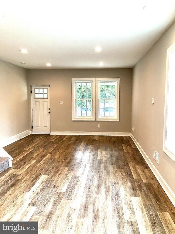 927 Spring Mill Avenue - Photo 5