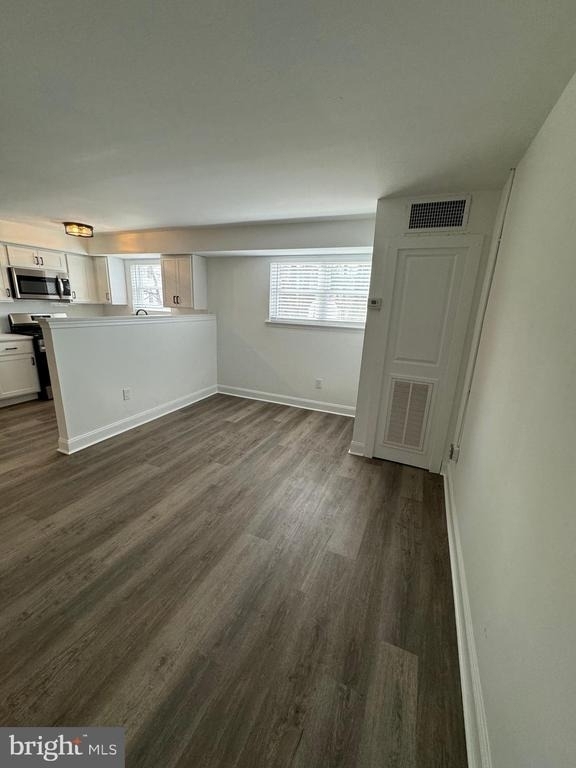 1841 Davisville Road - Photo 1