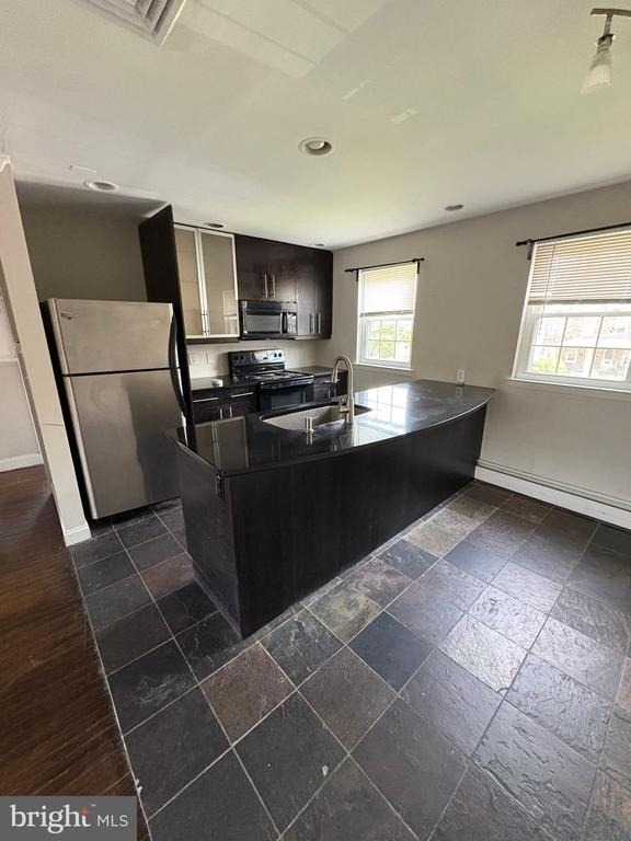 210 Trinity Avenue - Photo 10