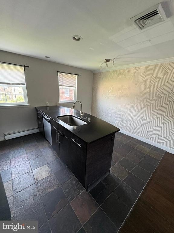 210 Trinity Avenue - Photo 11