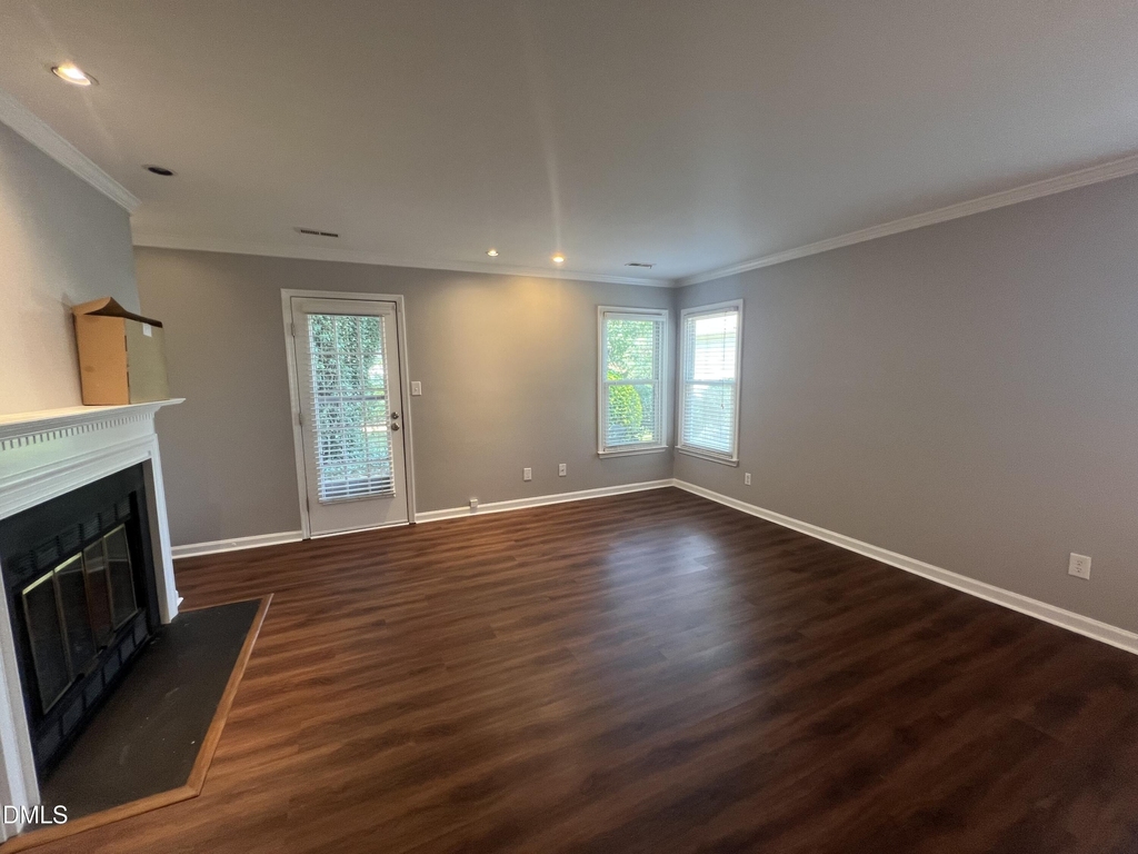 4460 Roller Court - Photo 7
