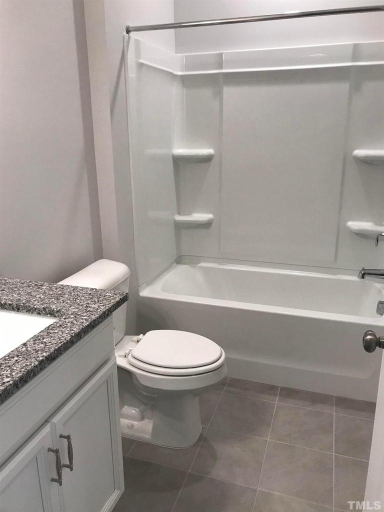 1042 Commack Drive - Photo 14