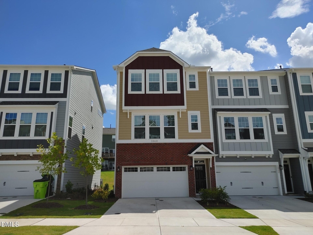 1042 Commack Drive - Photo 0