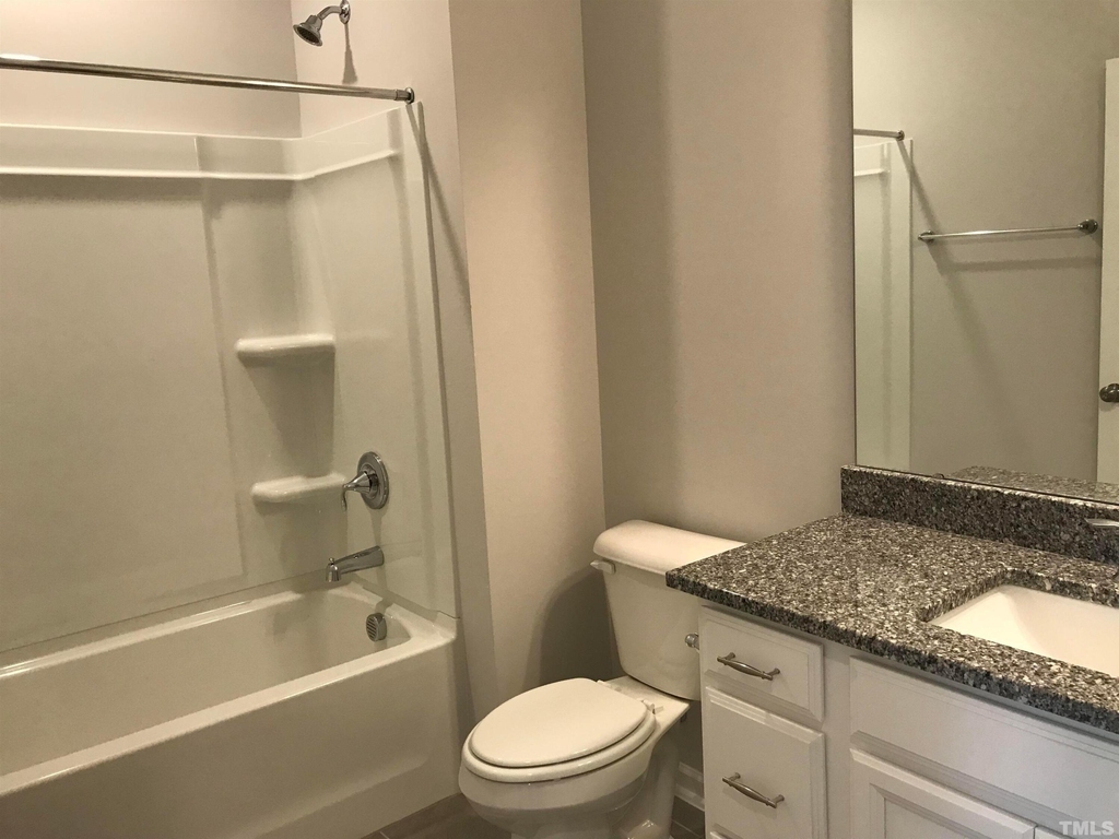 1042 Commack Drive - Photo 12