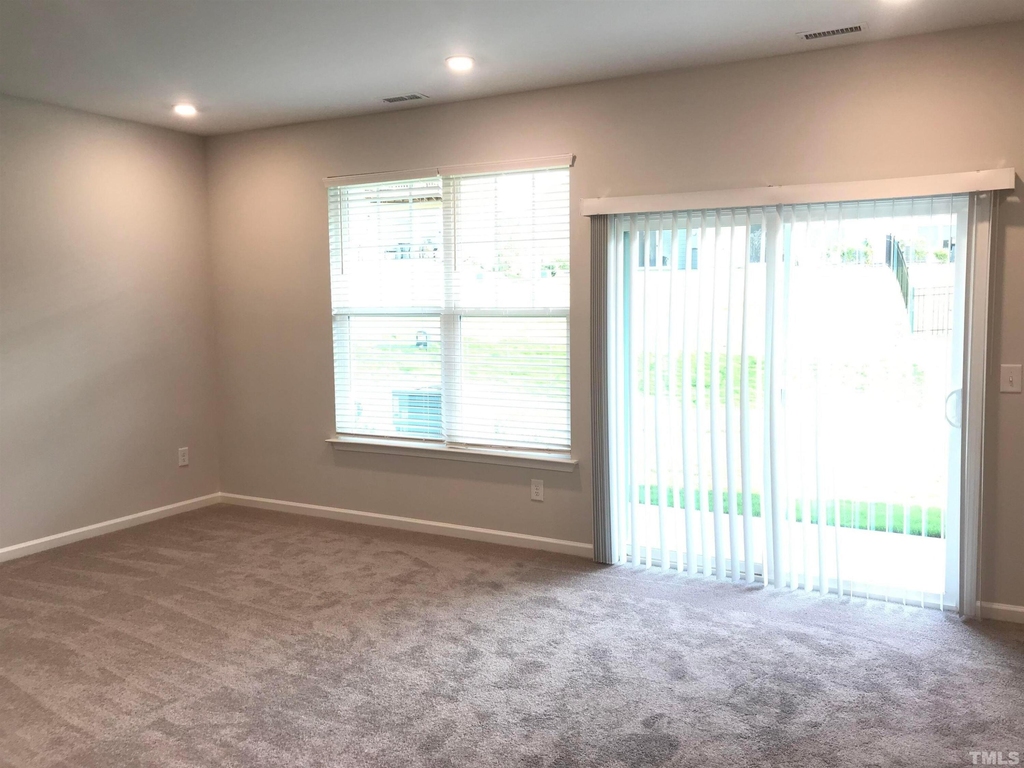 1042 Commack Drive - Photo 13