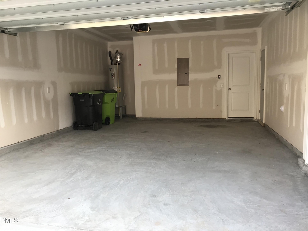 1042 Commack Drive - Photo 17