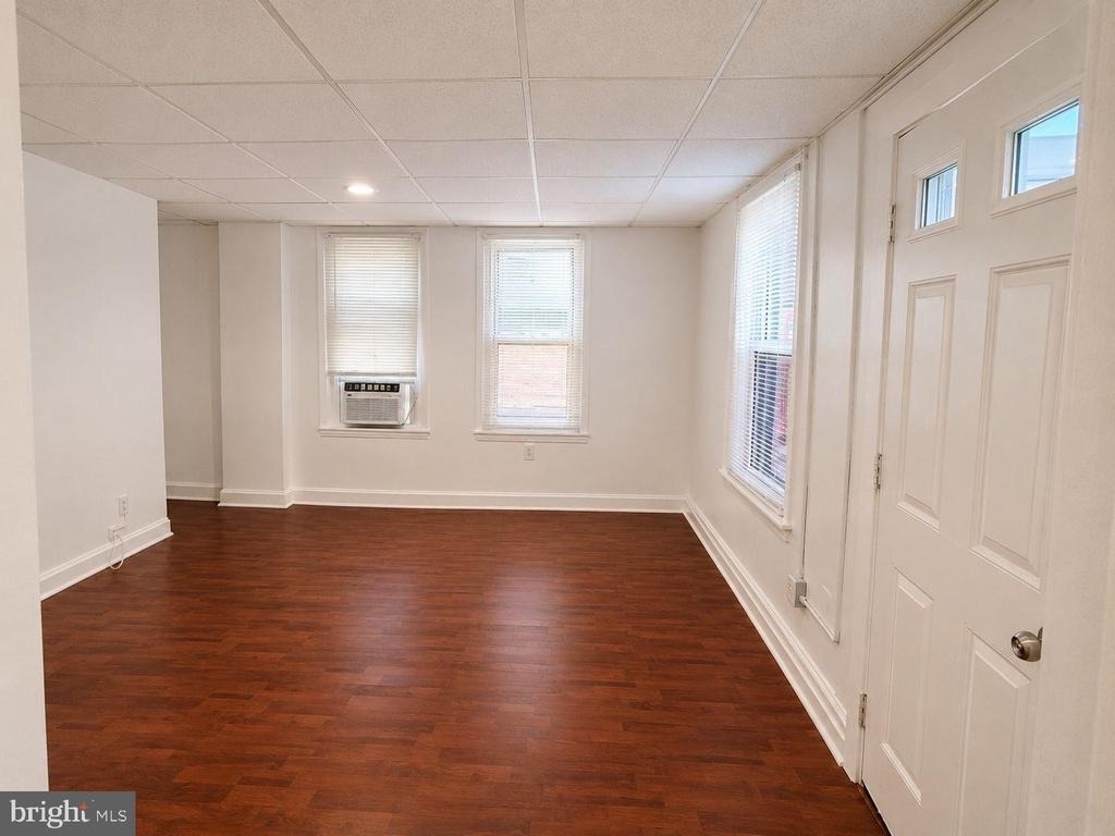 2 W 2nd Street - Photo 1
