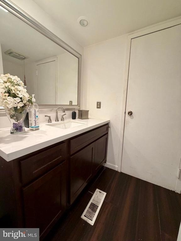 274 W Chelsea Circle - Photo 18
