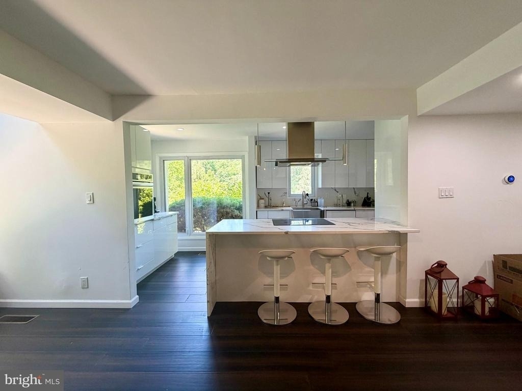 274 W Chelsea Circle - Photo 10