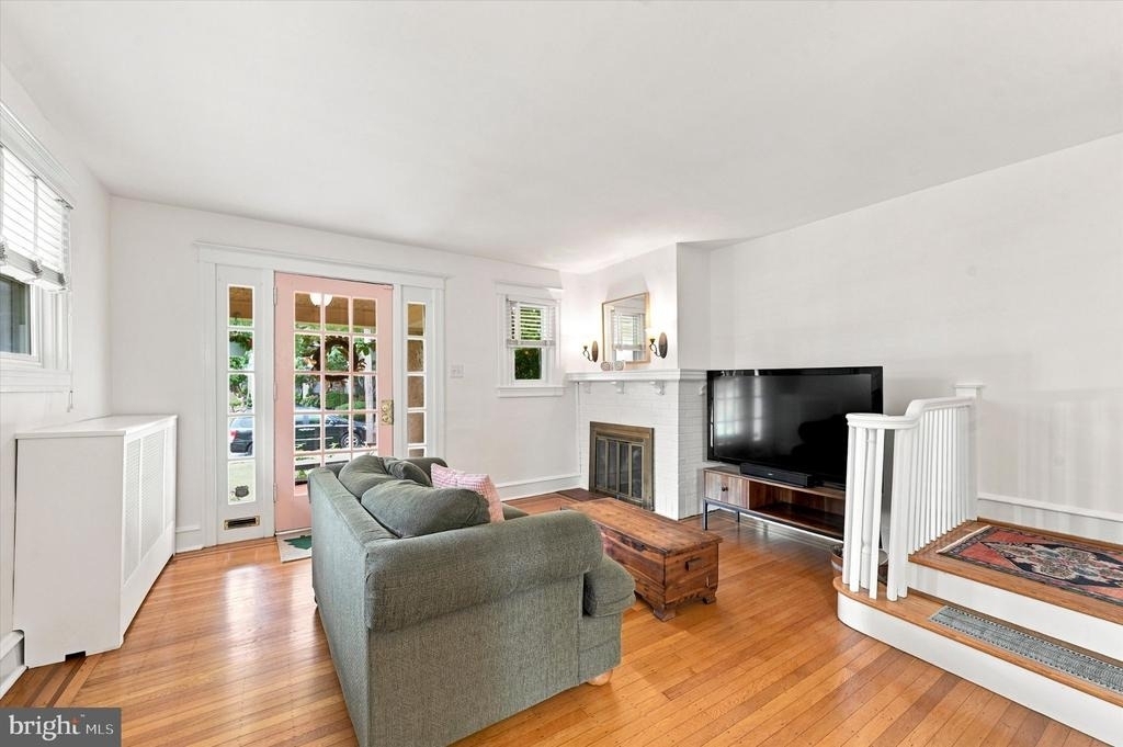 610 Woodcrest Avenue - Photo 4