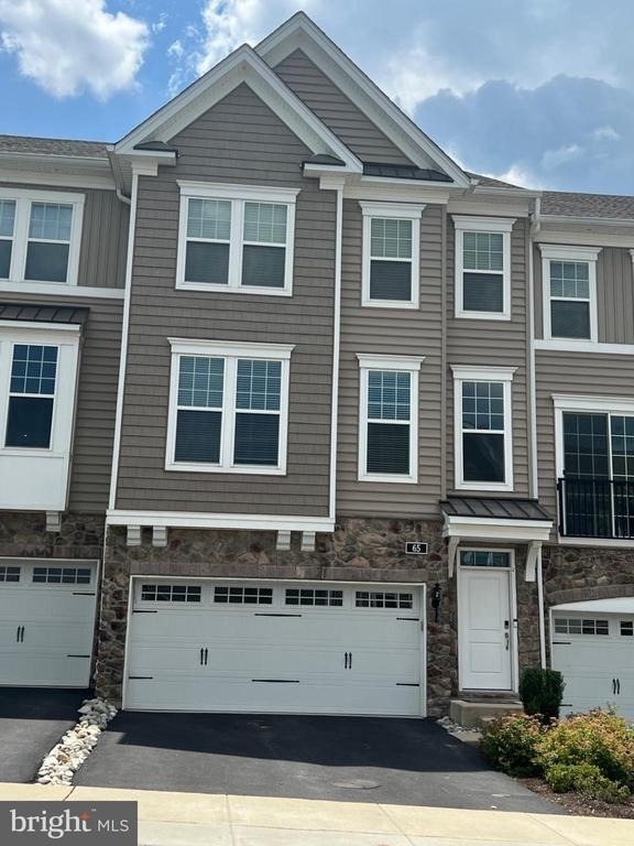 65 Lila Lane - Photo 0