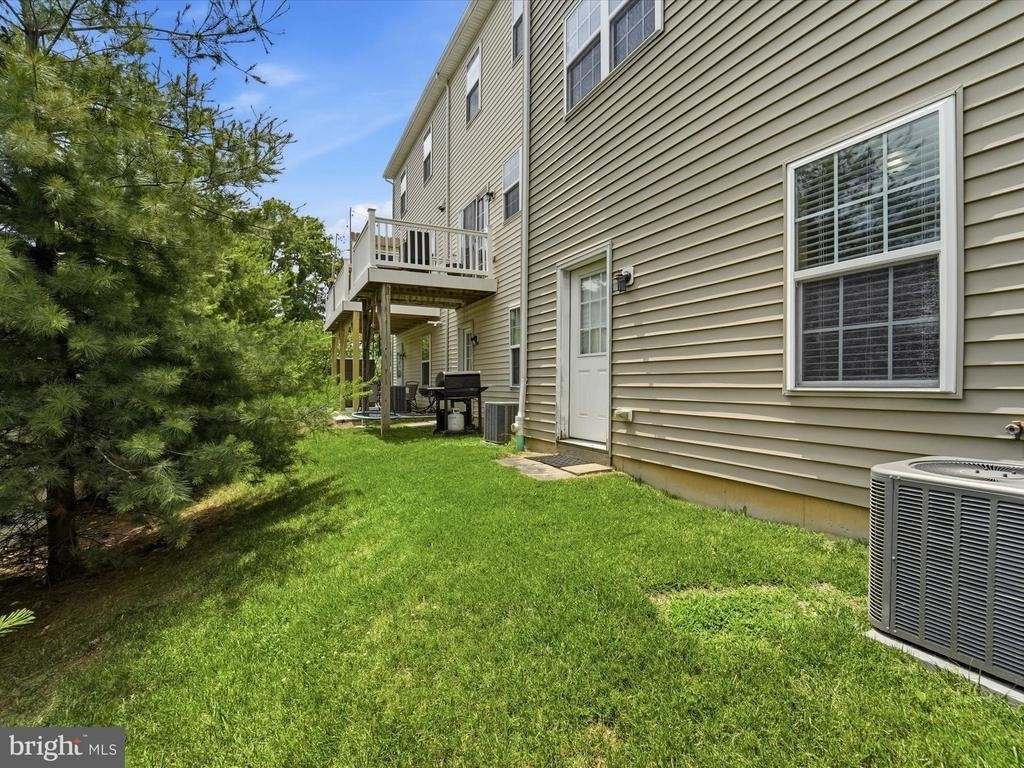 145 Mercer Court - Photo 28