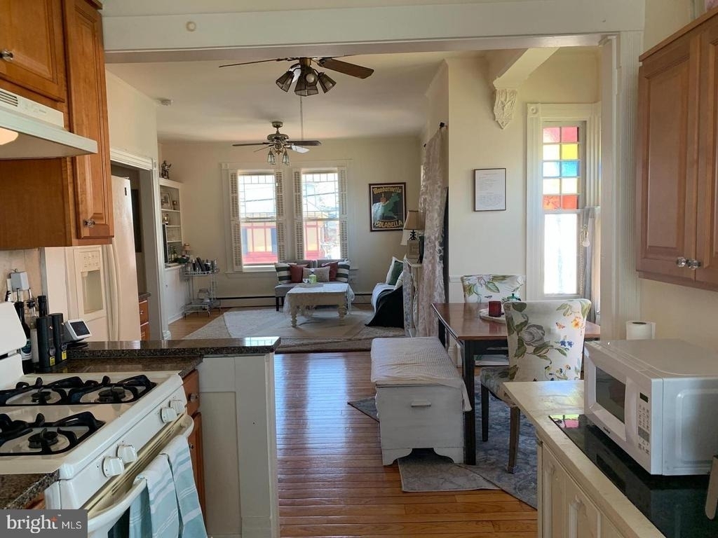 256 Radcliffe Street - Photo 10