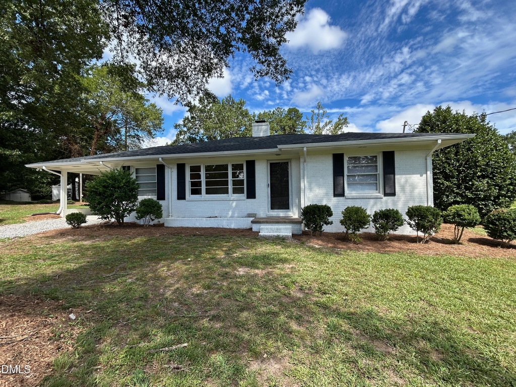 5726 Fayetteville Road - Photo 0