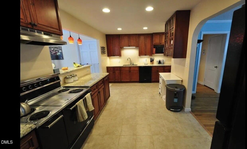 2824 Crestline Avenue - Photo 3