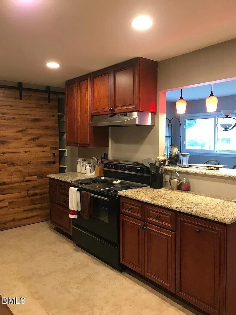 2824 Crestline Avenue - Photo 4