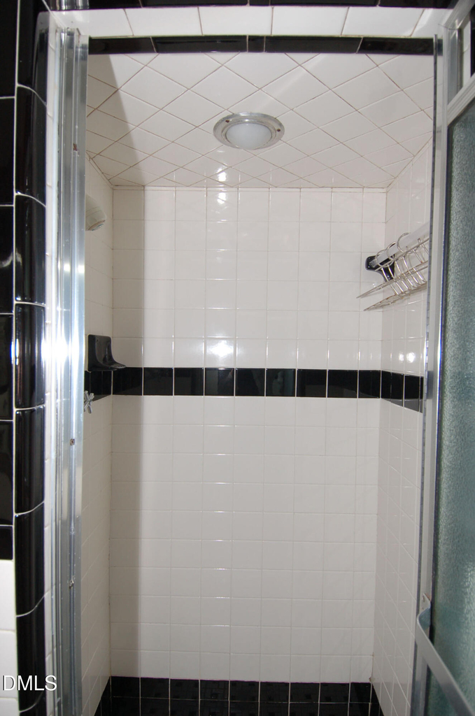 706 Smedes Place - Photo 17