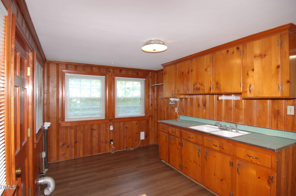 706 Smedes Place - Photo 6