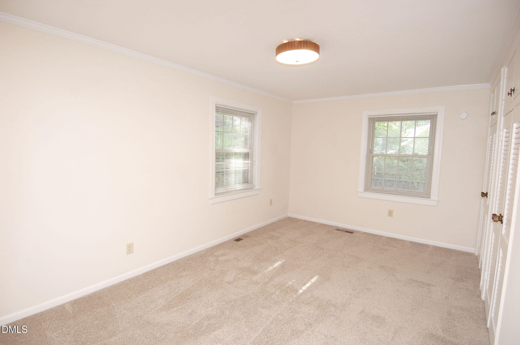 706 Smedes Place - Photo 7