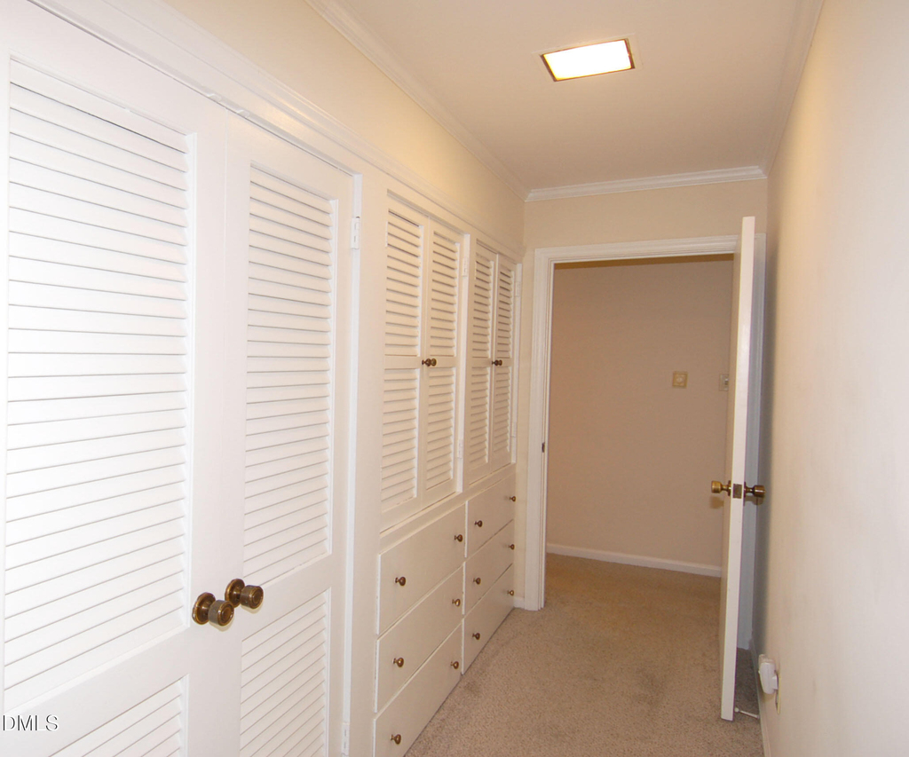 706 Smedes Place - Photo 12