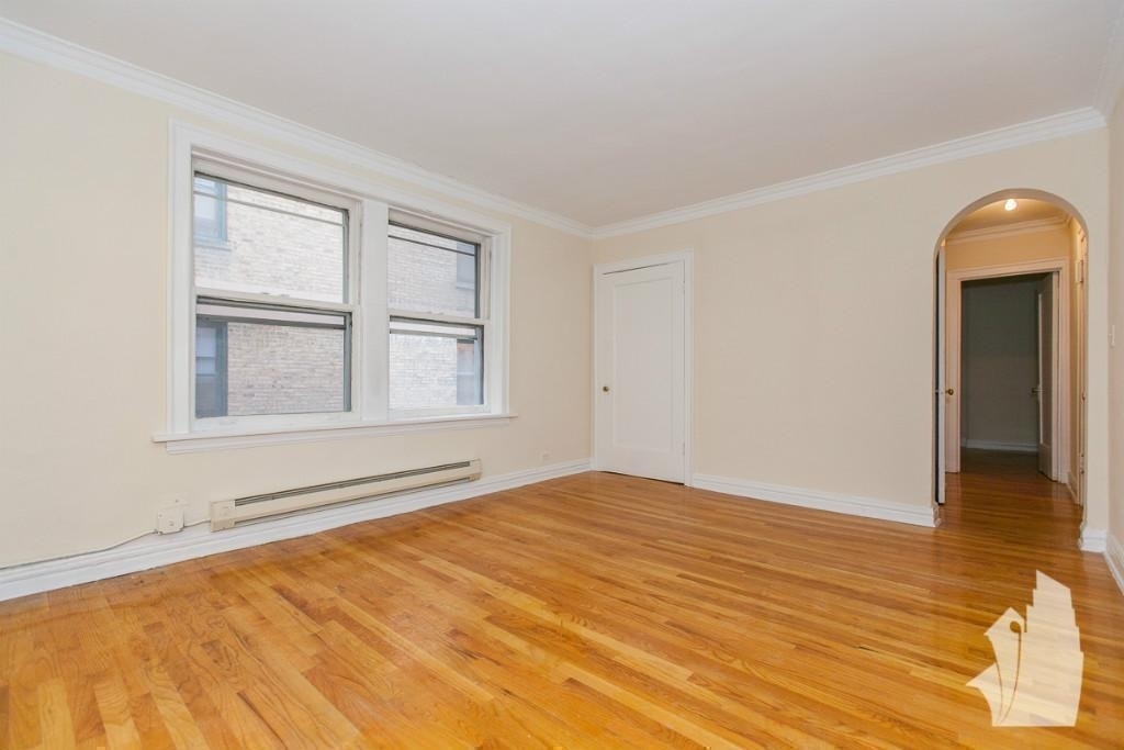 425 W Roscoe - Photo 2