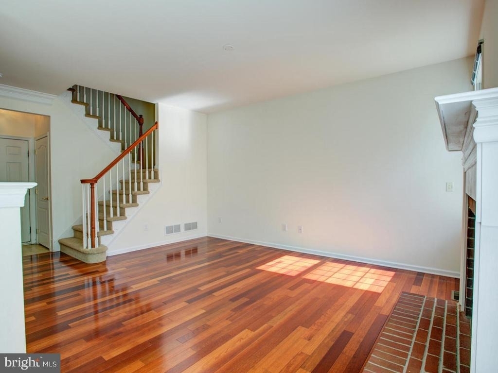 30 Lockwood Drive - Photo 8