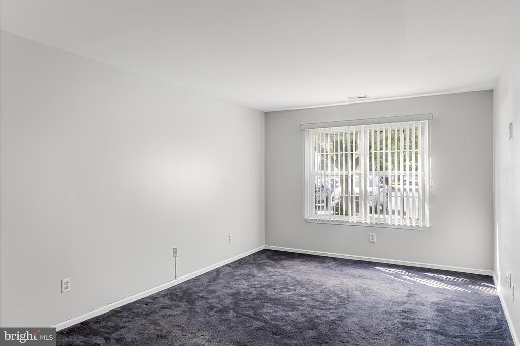 419 Atlanta Court - Photo 17