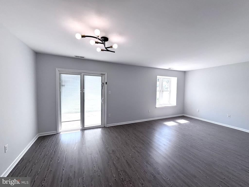 2 Quasar Court - Photo 5