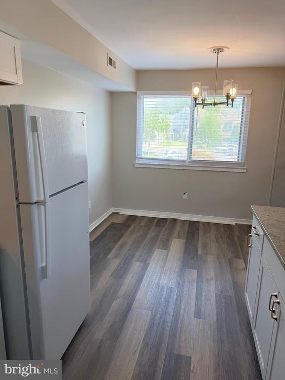 2202 Sandra Road - Photo 9