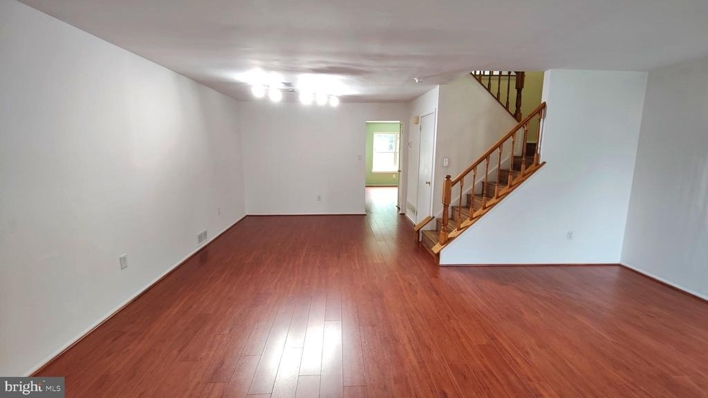 166 Winstead Drive - Photo 1
