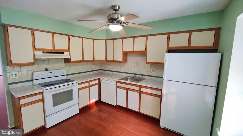 166 Winstead Drive - Photo 5