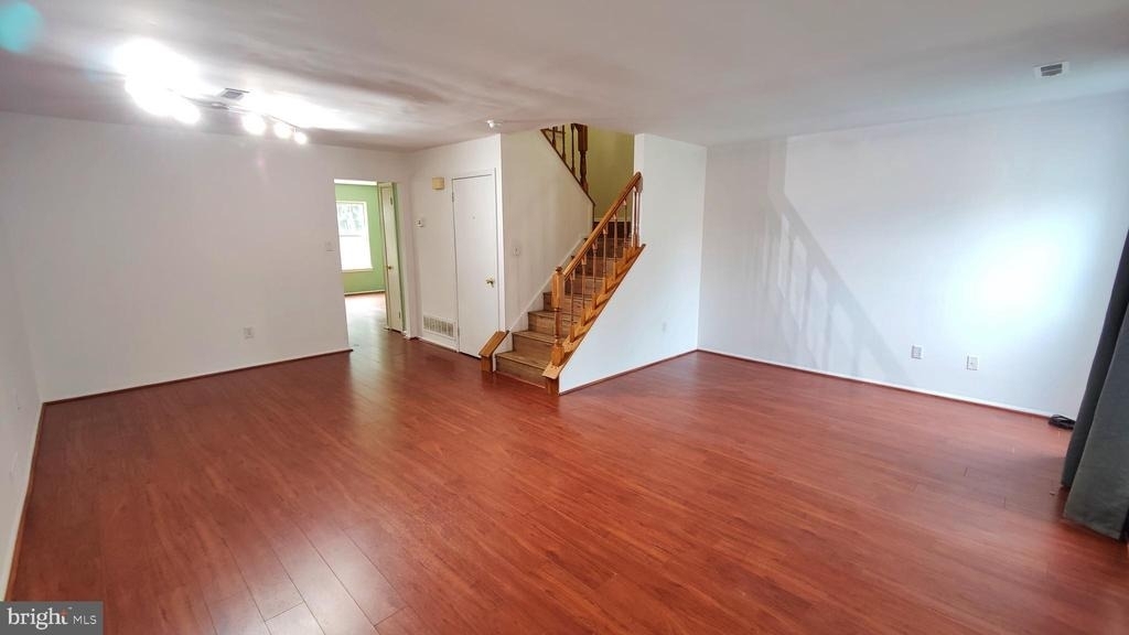 166 Winstead Drive - Photo 2