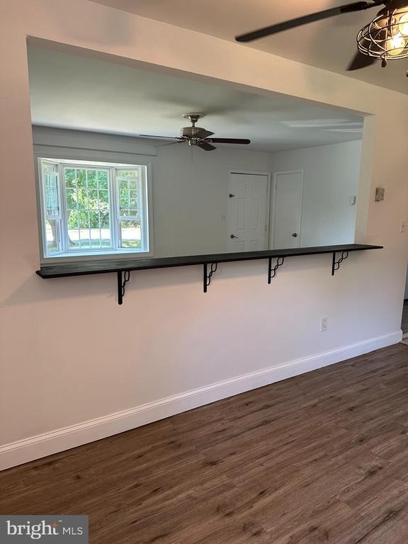 914 W Summer Road - Photo 5