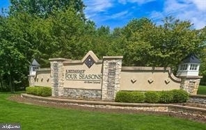 190 Harrier Way - Photo 2