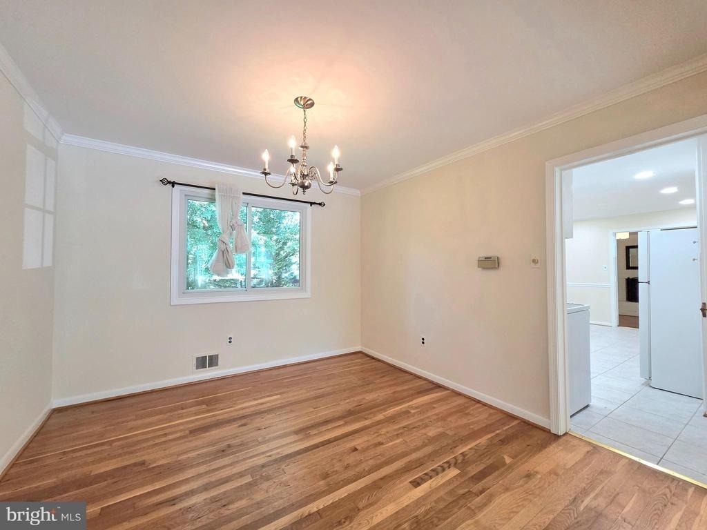 111 Tamarisk Court - Photo 6